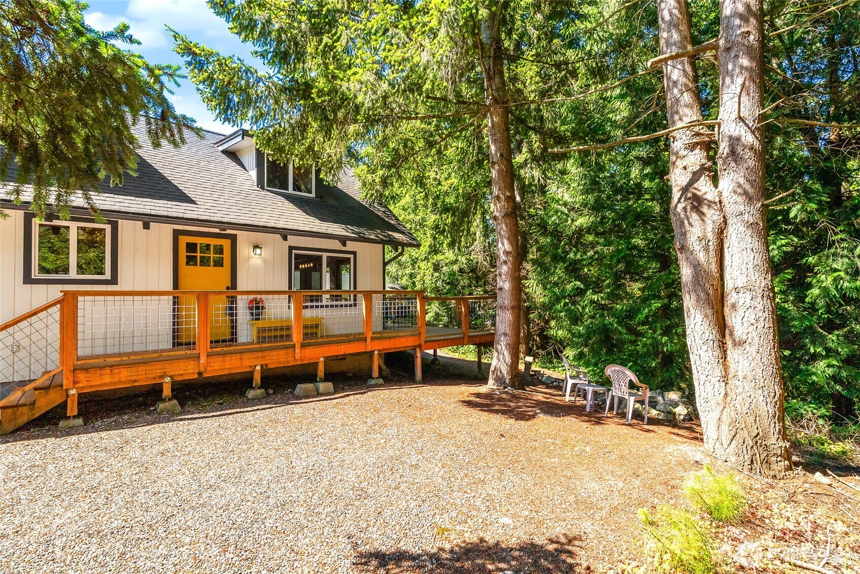8243 Chilliwack Road Blaine, WA 98230 - Photo 9 of 40 Gallery Image 9