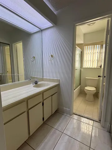 $3,000 | 9211 Southwest 123rd Ave Court, Miami, FL 33186
