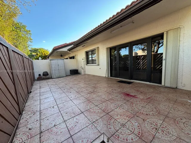 $3,000 | 9211 Southwest 123rd Ave Court, Miami, FL 33186