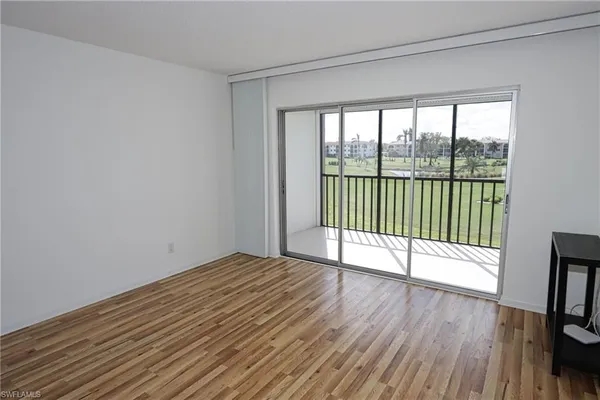$2,050 | 13 High Point Circle North, Unit 209, Naples, FL 34103
