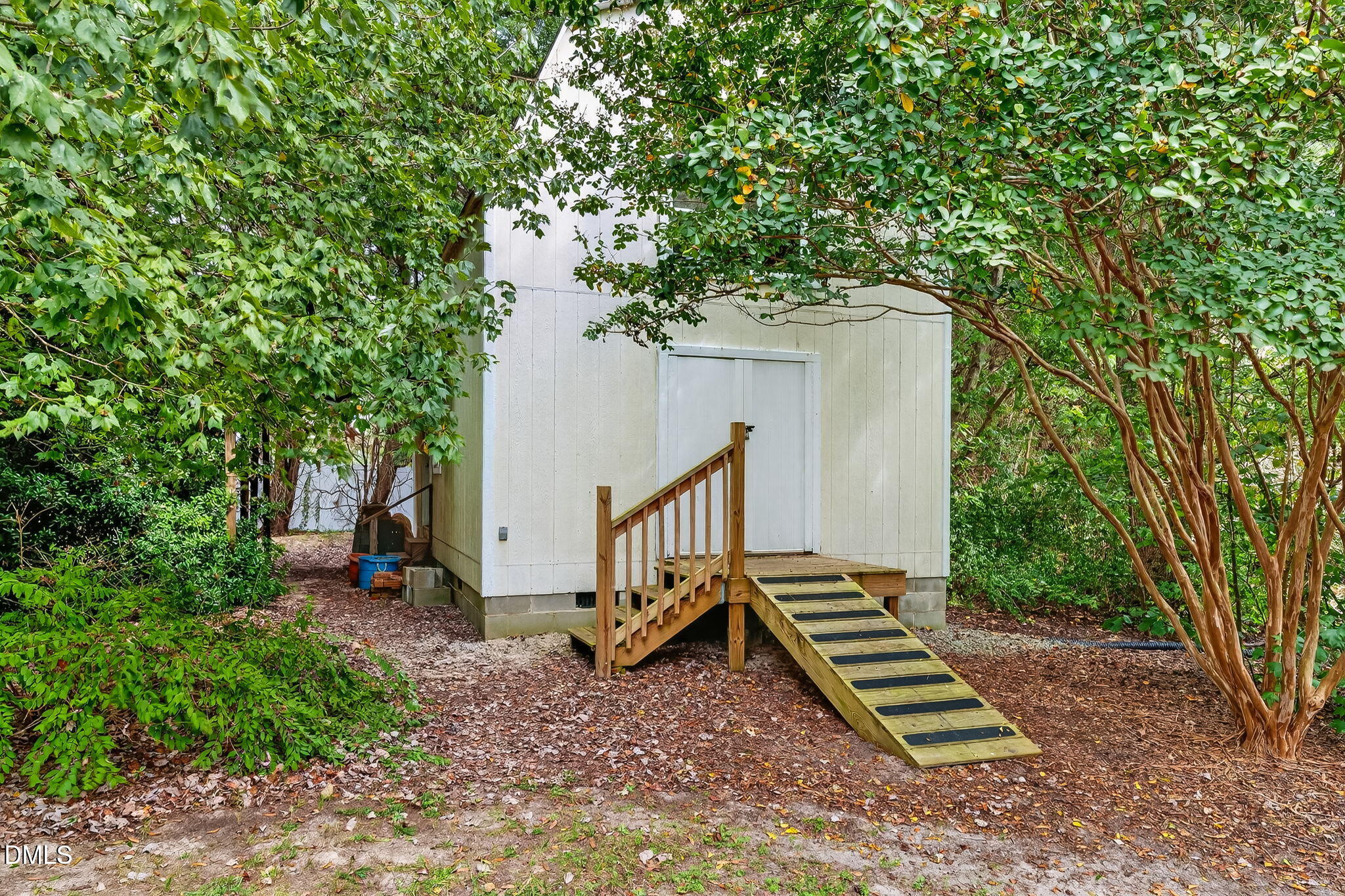 6009 Swales Way Raleigh, NC 27603 - Photo 54 of 59 54-web-or-mls-DSC01419