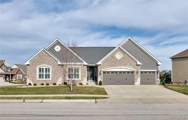 $875,000 | 2479 August Grove Court, Wildwood, MO 63011