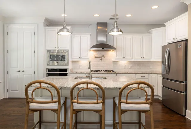 $1,355,000 | 1563 Capel Street, Mount Pleasant, SC 29466