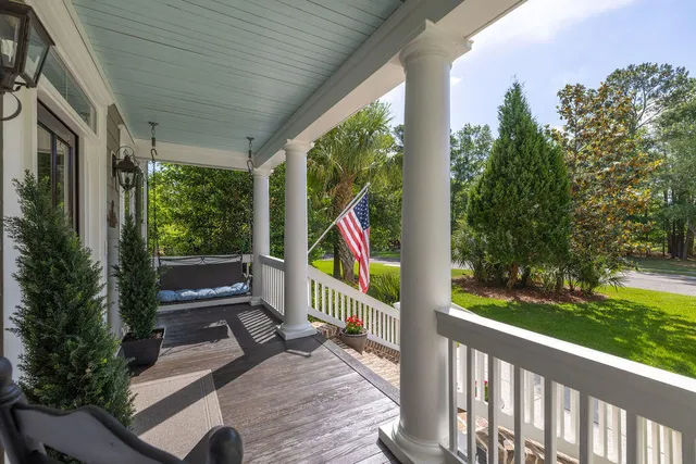 $1,355,000 | 1563 Capel Street, Mount Pleasant, SC 29466