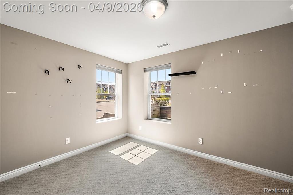 2877 Hartwick Drive Rochester, MI 48307 - Photo 43 of 44