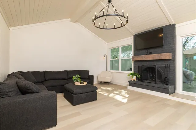 $375,000 | 8412 Glenann Drive, North Richland Hills, TX 76182