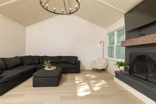 $375,000 | 8412 Glenann Drive, North Richland Hills, TX 76182