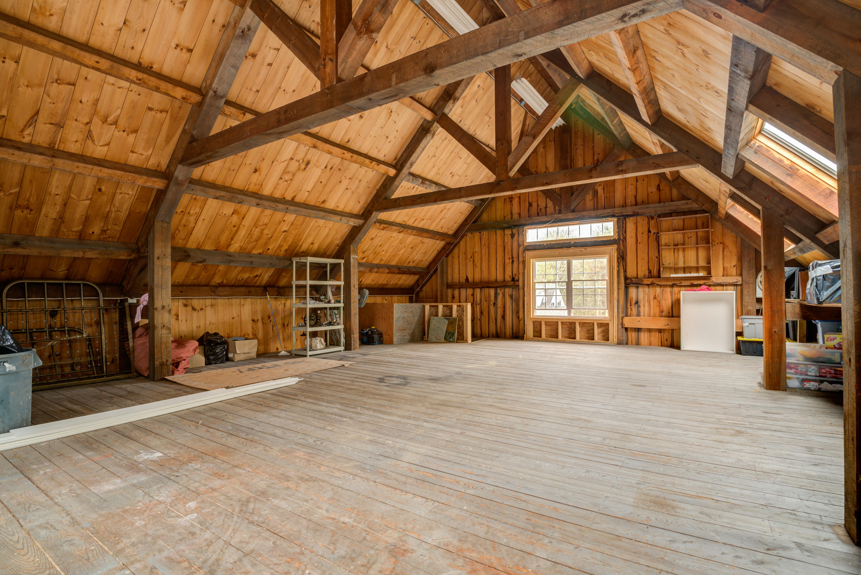 613 Cross Point Road Edgecomb, ME 04556 - Photo 26 of 27 barn2