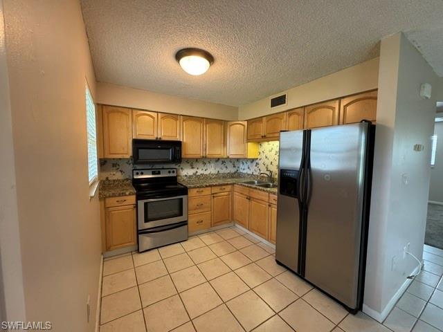 3325 Airport Road North, Unit L3 Naples, FL 34105 - Photo 2 of 11