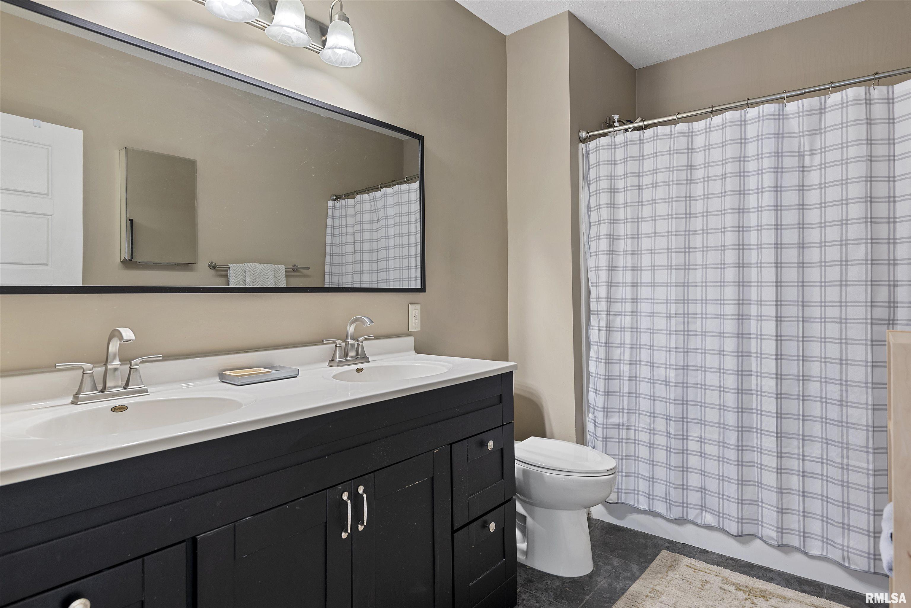 709 South Douglas Avenue Springfield, IL 62704 - Photo 26 of 39