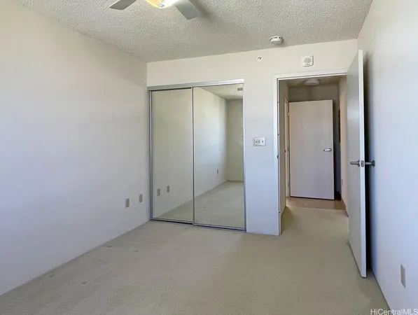 $2,095 | 1315 Kalakaua Avenue, Unit 2101, Honolulu, HI 96826