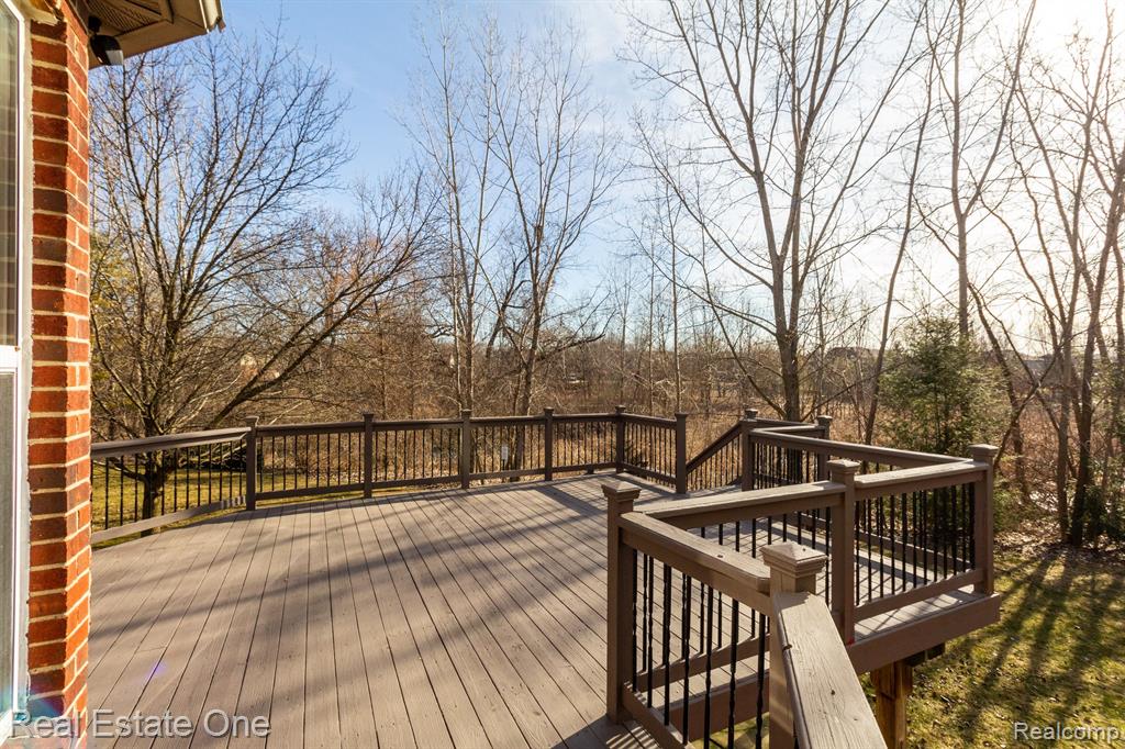 3585 Everett Drive Rochester Hills, MI 48307 - Photo 56 of 75