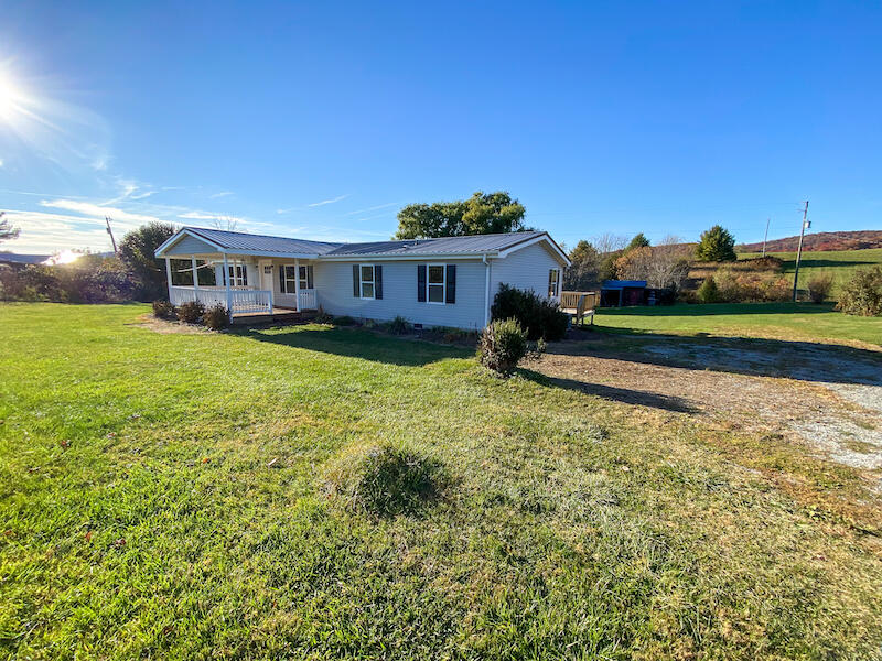 1245 Horse Ridge Road Northwest Willis, VA 24380 - Photo 2 of 21 IMG_0235
