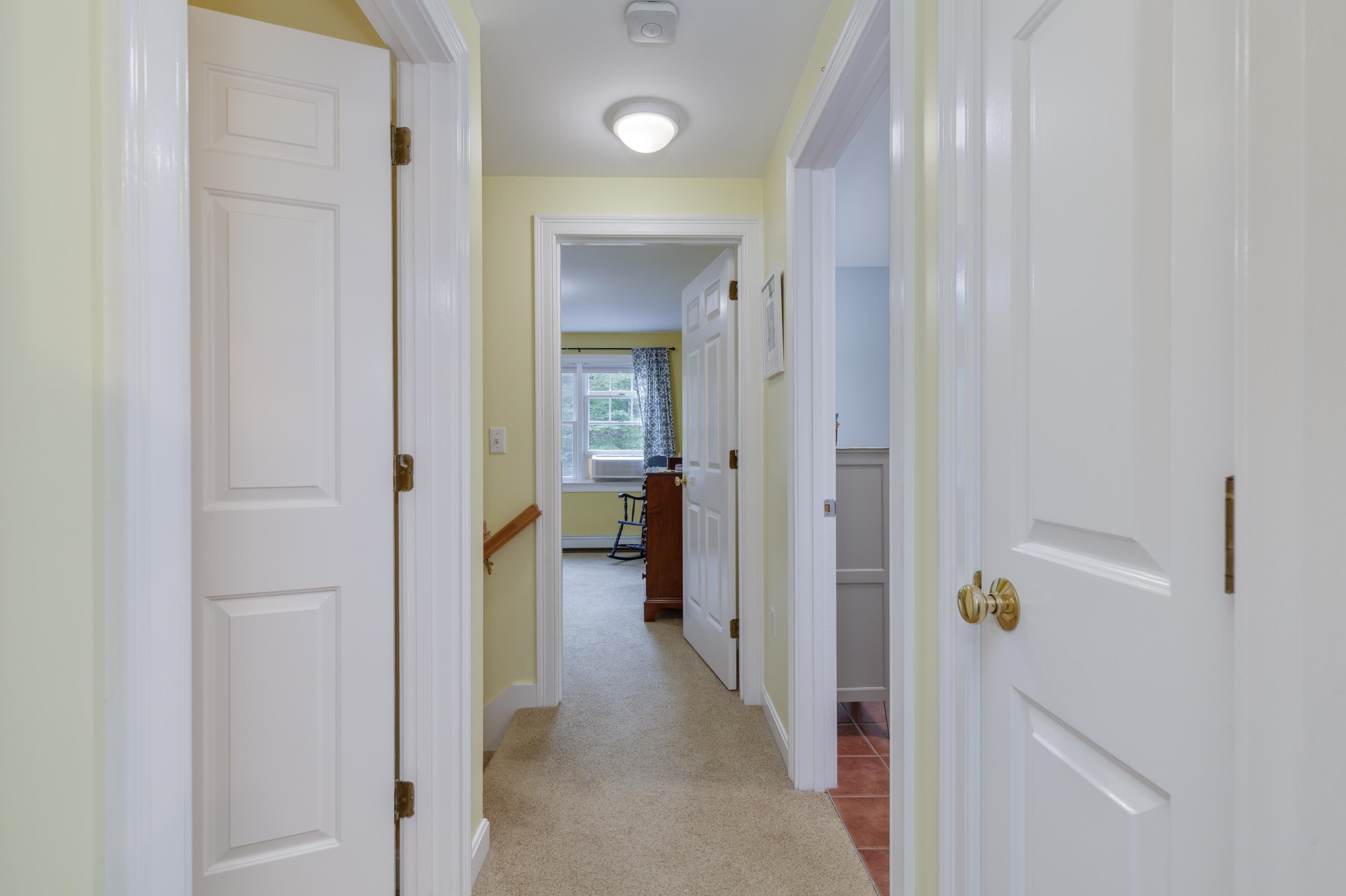 834 Borough Road Pembroke, NH 03275 - Photo 23 of 47