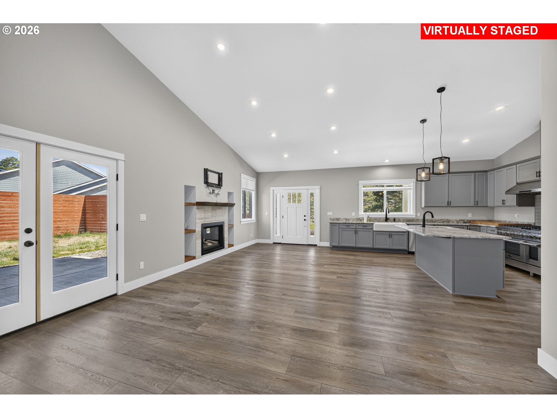 88051 Lake Point Drive Florence, OR 97439 - Photo 12 of 32
