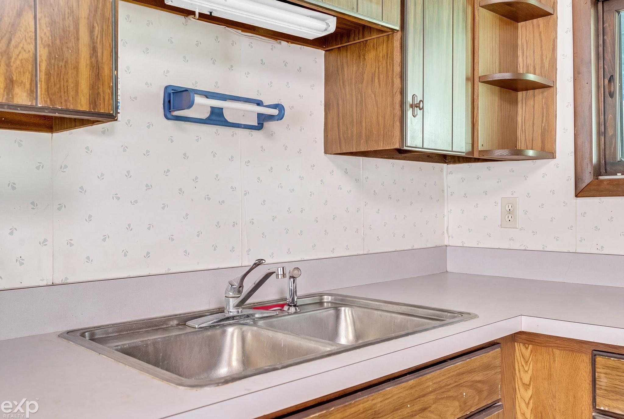 6406 Lapeer Road North Street, MI 48049 - Photo 20 of 45