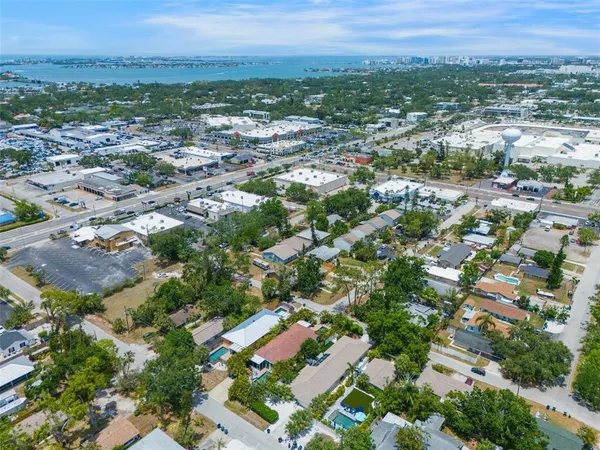$1,800,000 | 2051 Roselawn Street, Sarasota, FL 34231