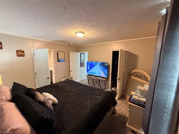 $229,900 | 146 Ringwood Drive, Mount Airy, NC 27030