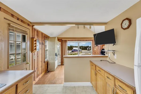 $869,000 | 2 Freeman Avenue, Sandwich, MA 02563