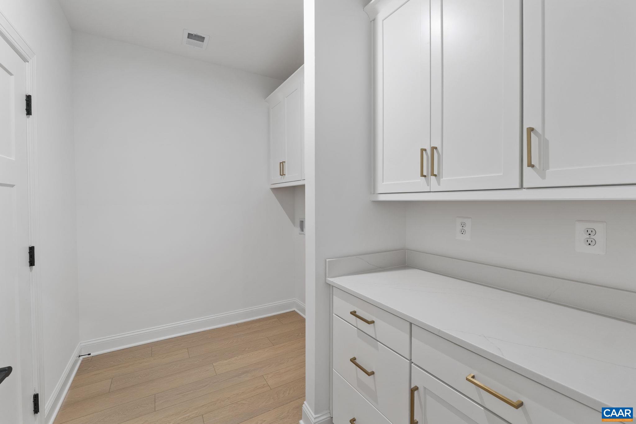 135 Springdale Road Waynesboro, VA 22980 - Photo 20 of 45