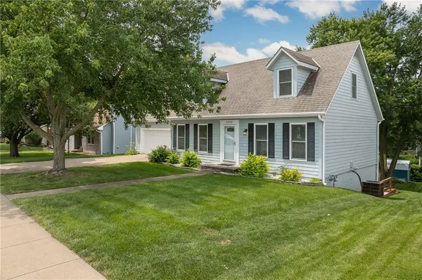 $329,900 | 3308 Chris Hessler Road, St. Joseph, MO 64506