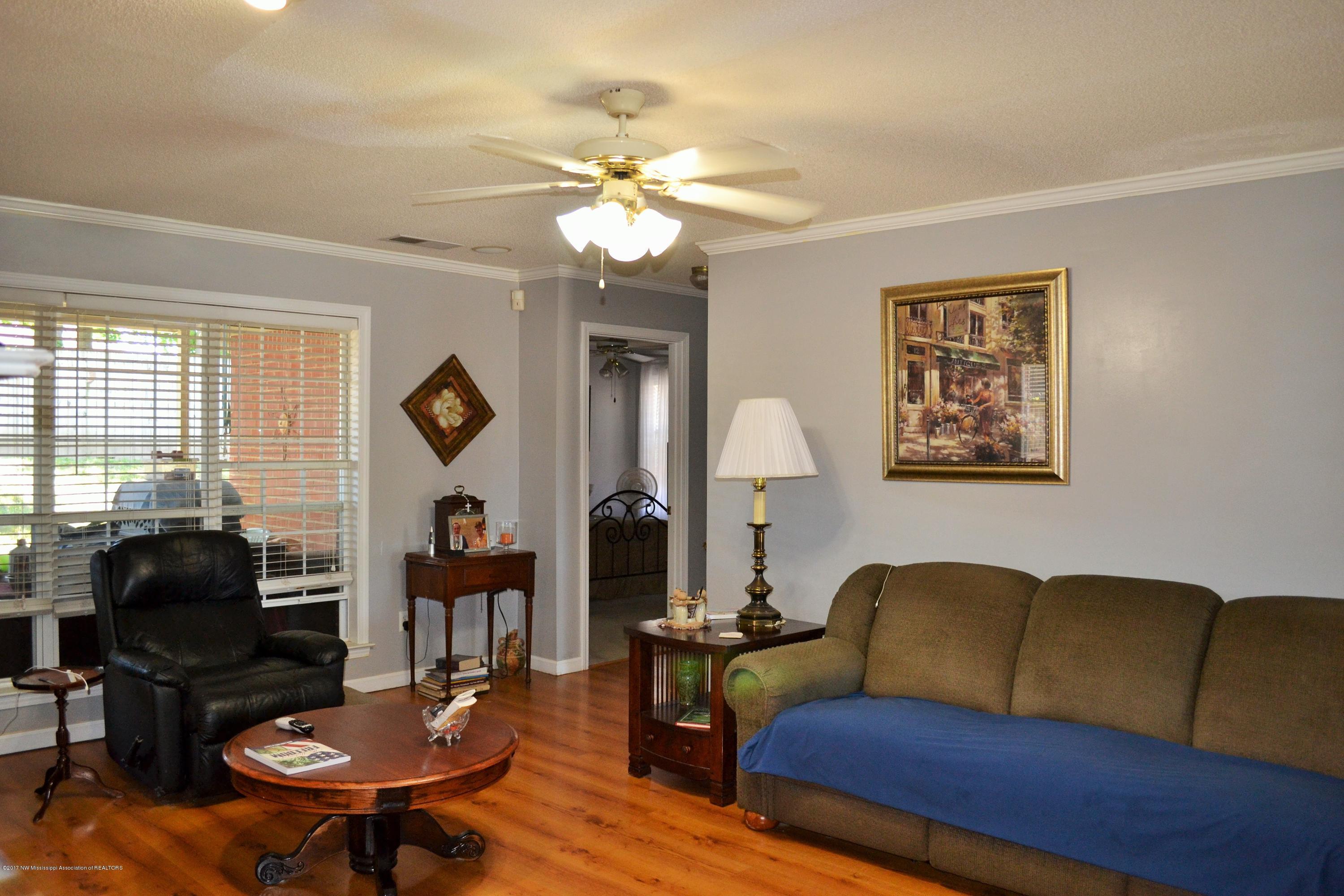 455 Timber Way South Hernando, MS 38632 - Photo 8 of 29 DSC_0517