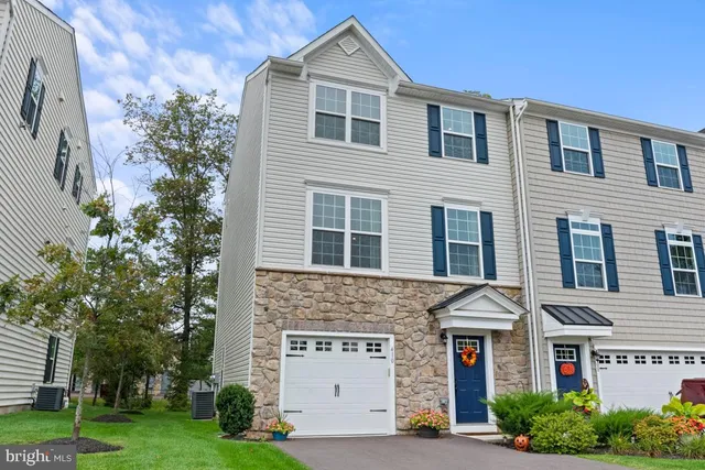 $2,950 | 410 Arbor Boulevard, Perkasie, PA 18944