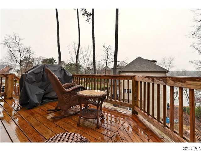 11146 Scullers Run Tega Cay, SC 29708 - Photo 8 of 16 a view of a chairs on the roof deck