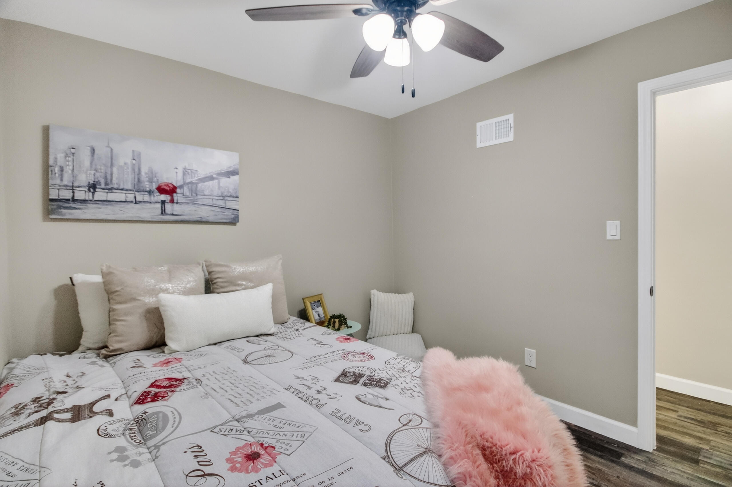4575 North 46th Street Milwaukee, WI 53218 - Photo 15 of 28 BEDROOM 3