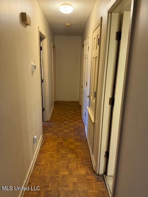 1117 Plantation Boulevard Jackson, MS 39211 - Photo 11 of 16 IMG_2126