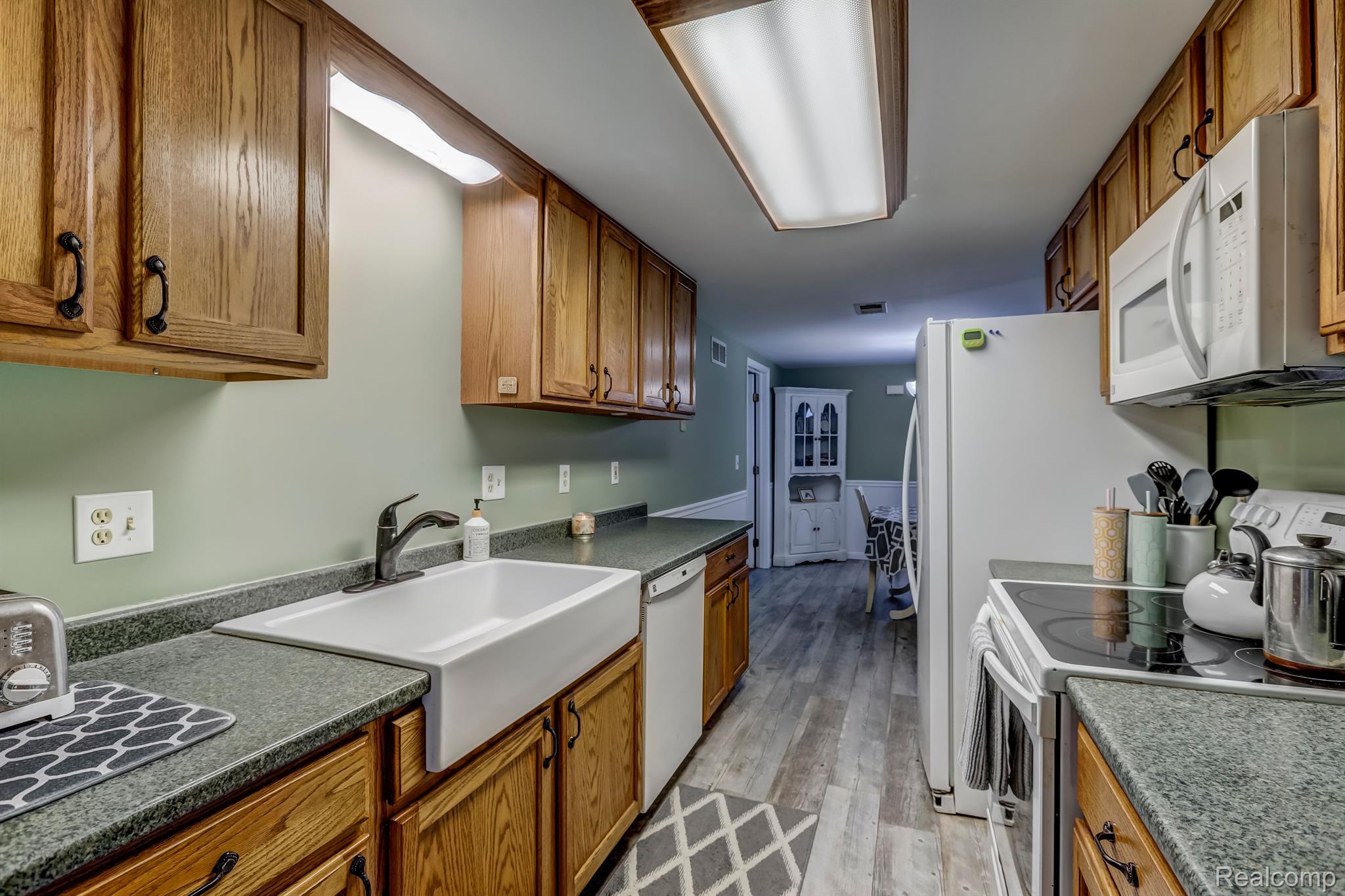 12340 McCrone Road Milan, MI 48160 - Photo 10 of 25 Beautiful new farm sink