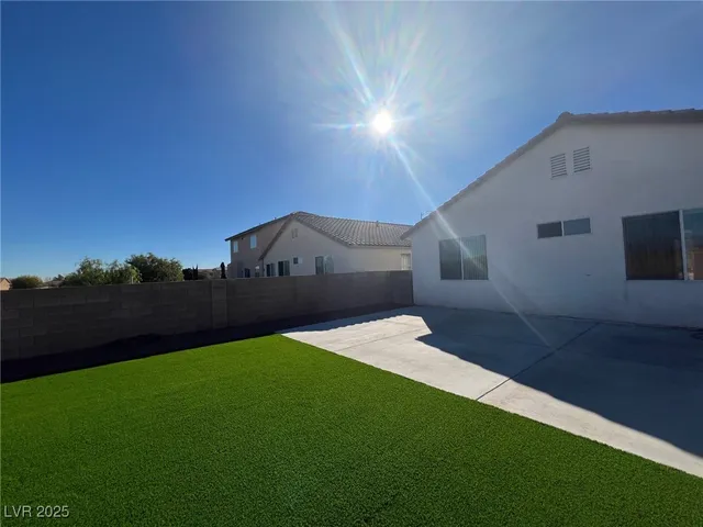 $2,099 | 7476 Mulgrave Court, Las Vegas, NV 89113