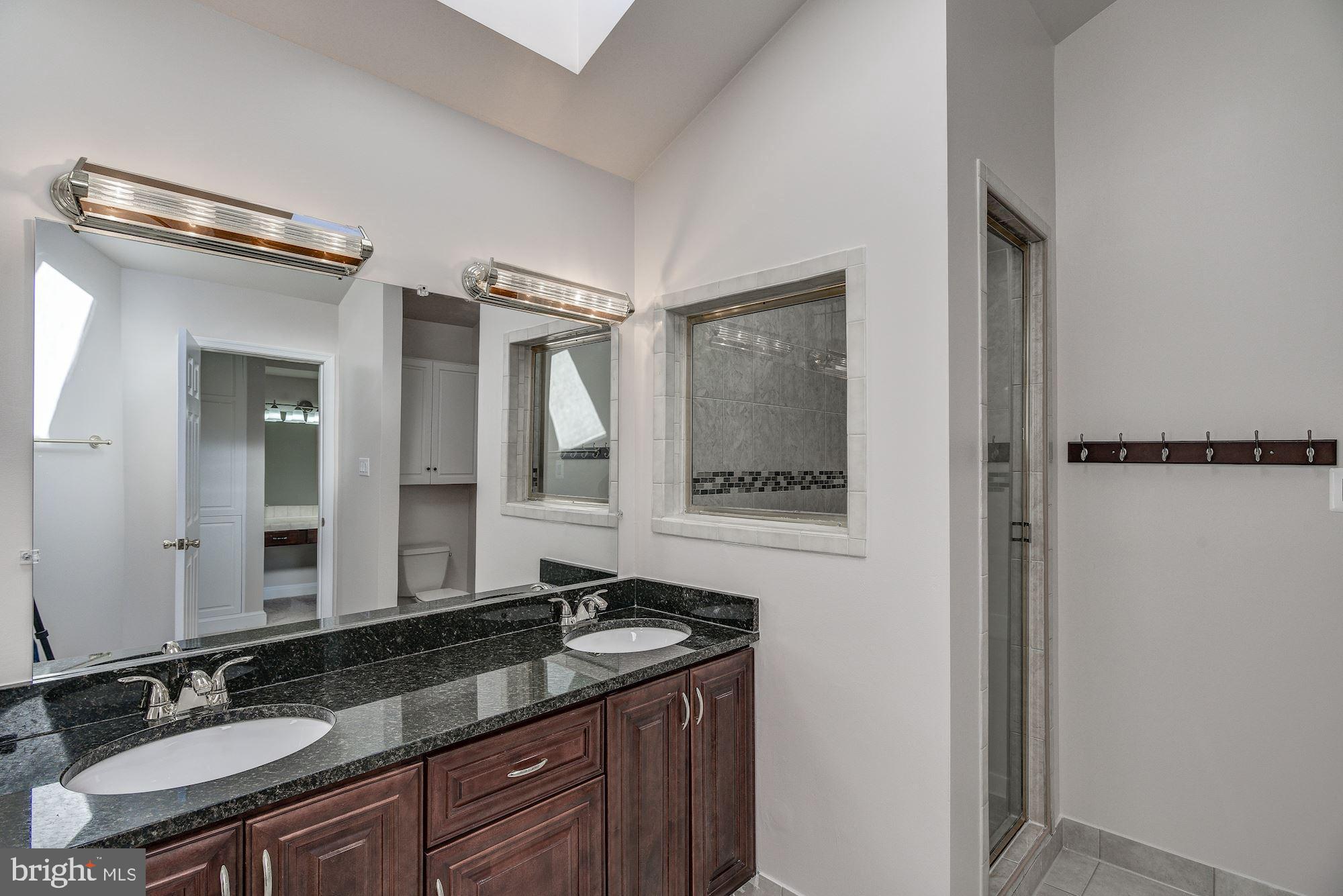 12405 Rivers Edge Drive Potomac, MD 20854 - Photo 34 of 67