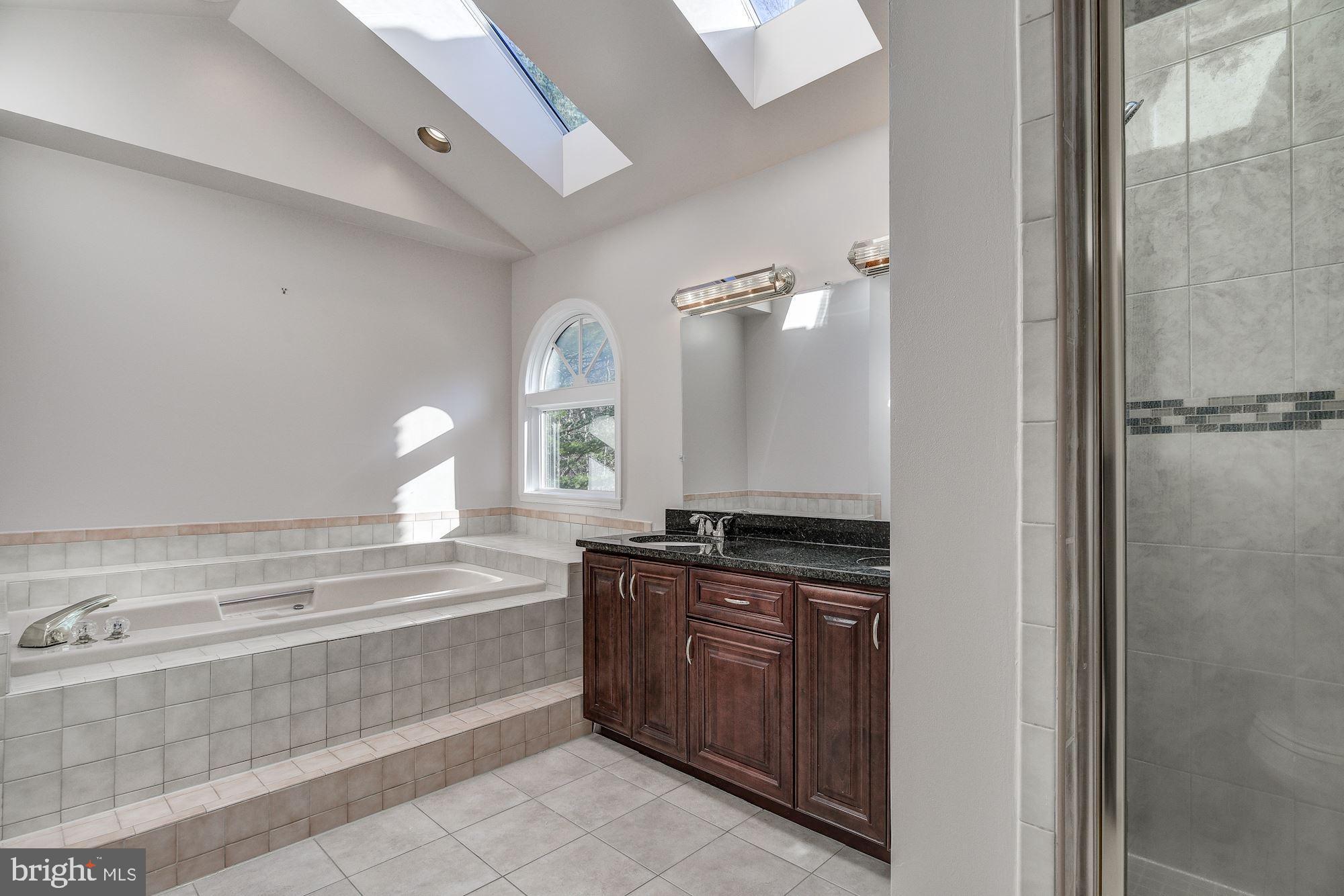 12405 Rivers Edge Drive Potomac, MD 20854 - Photo 35 of 67