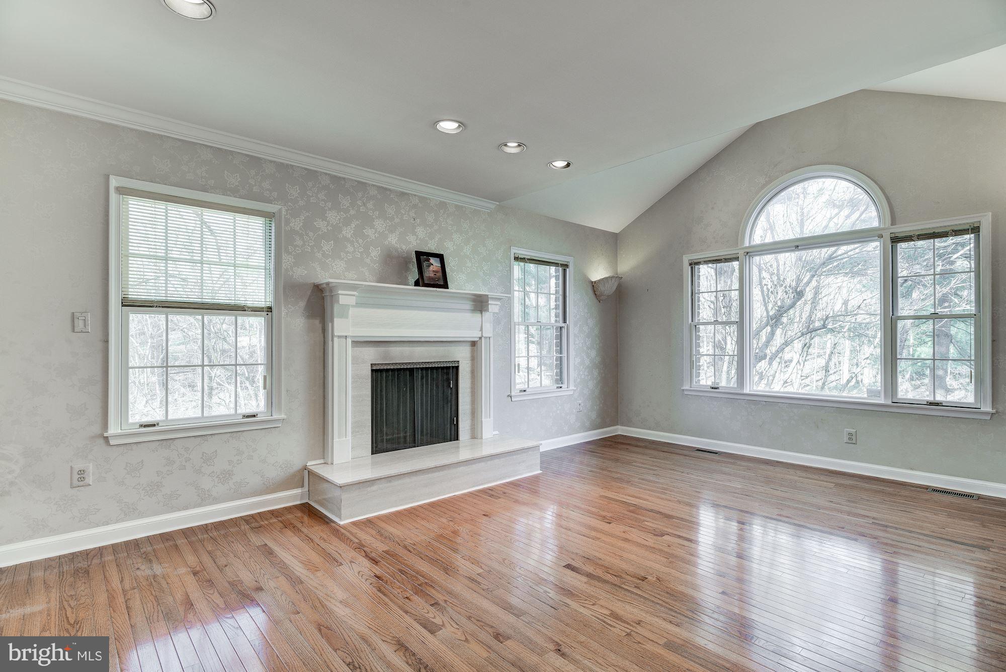 12405 Rivers Edge Drive Potomac, MD 20854 - Photo 7 of 67