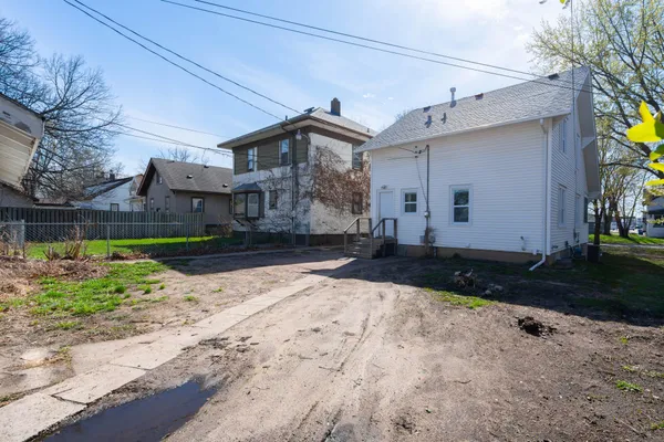$224,900 | 112 16th Avenue South, St. Cloud, MN 56301