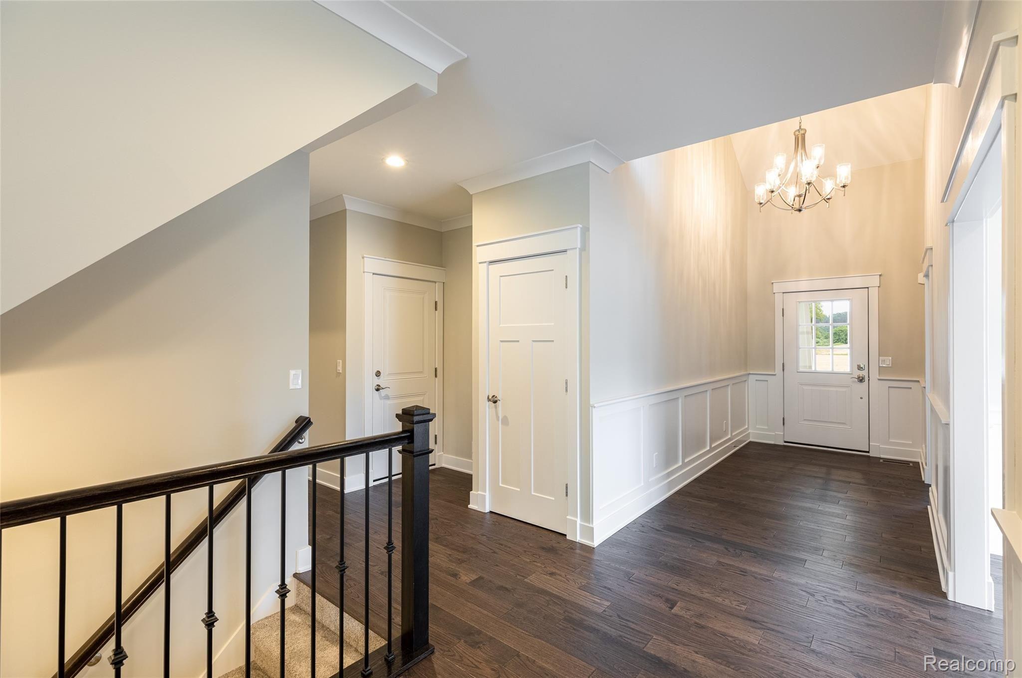 4740 Chestnut Springs Drive Howell, MI 48843 - Photo 13 of 47 4.Foyer