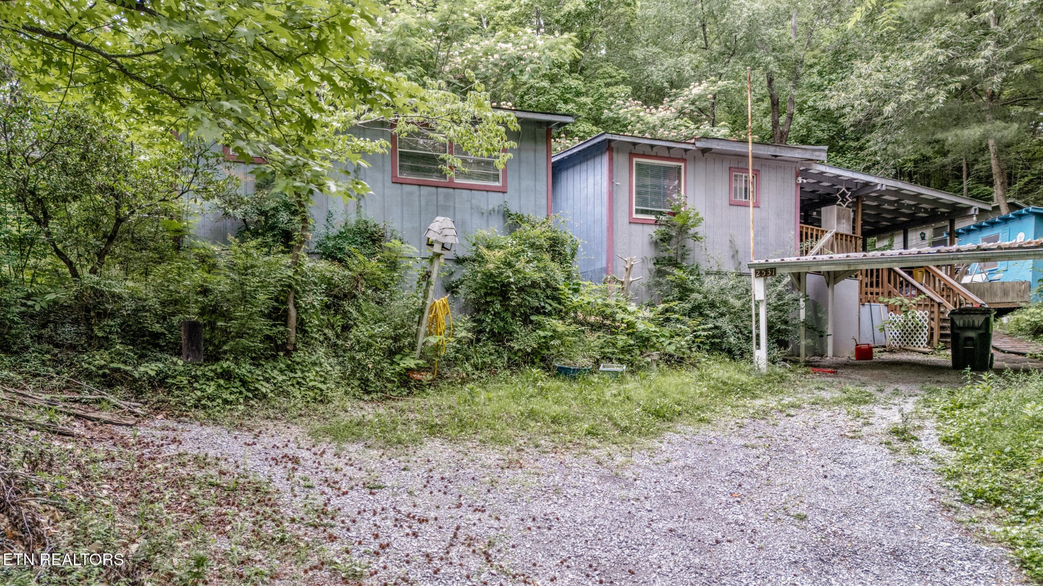 2531 Ridge Road Pigeon Forge, TN 37863 - Photo 3 of 29 Gallery Image 3