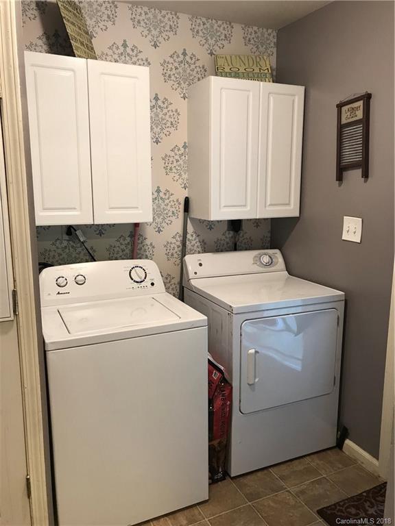 825 Kelly Road Mount Holly, NC 28120 - Photo 11 of 13 Gallery Image 11