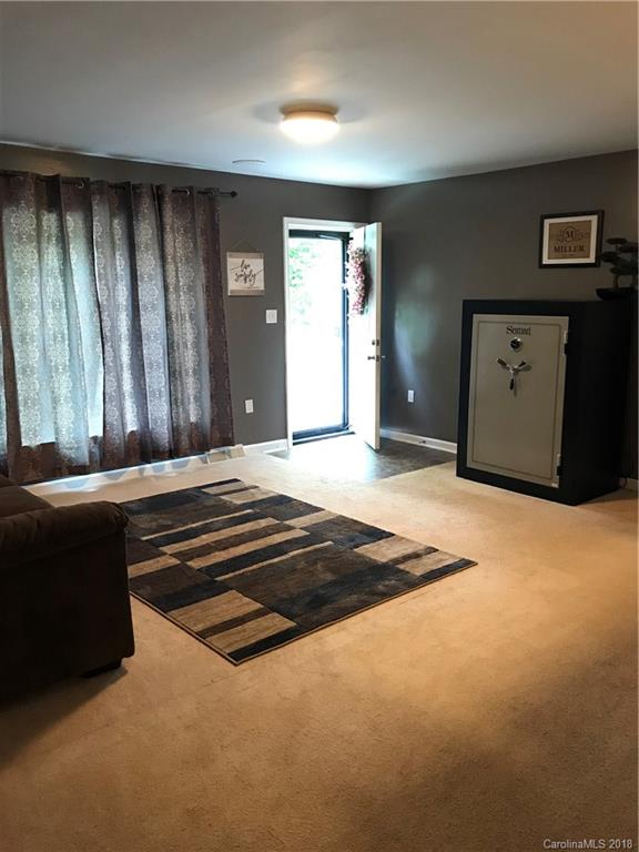 825 Kelly Road Mount Holly, NC 28120 - Photo 3 of 13 Gallery Image 3