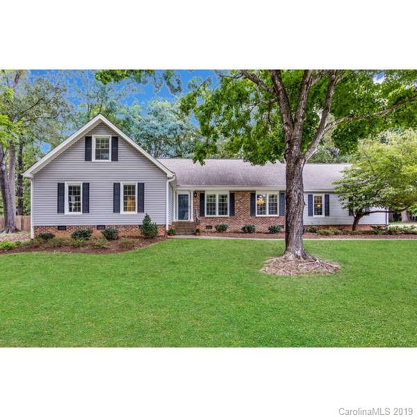 225 Bubbling Well Road Matthews, NC 28105 - Photo 2 of 38 Gallery Image 2