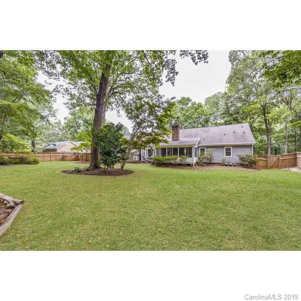 225 Bubbling Well Road Matthews, NC 28105 - Photo 36 of 38 Gallery Image 36