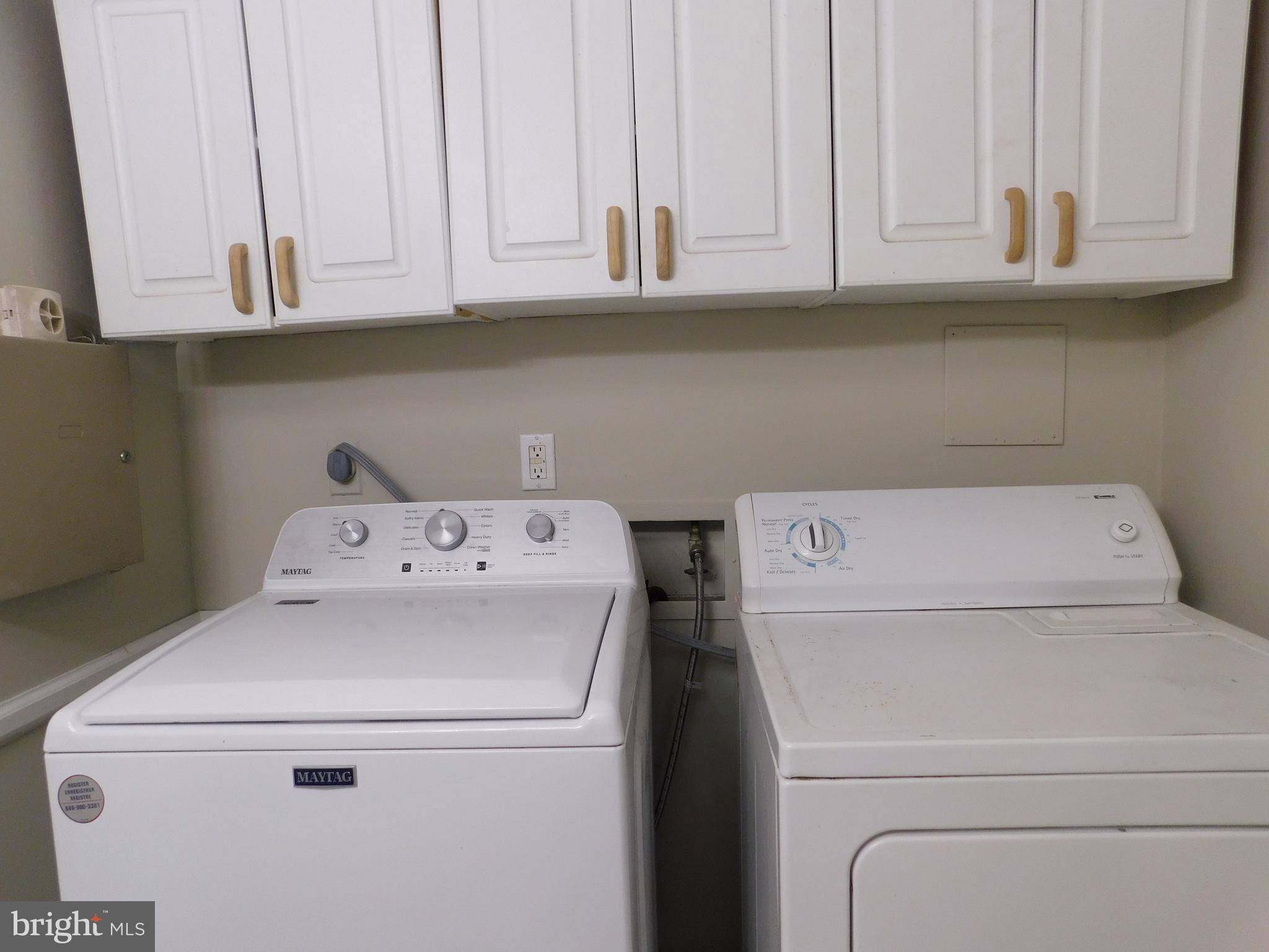 221 East Fairfax Street Berryville, VA 22611 - Photo 8 of 15 a utility room with dryer and washer