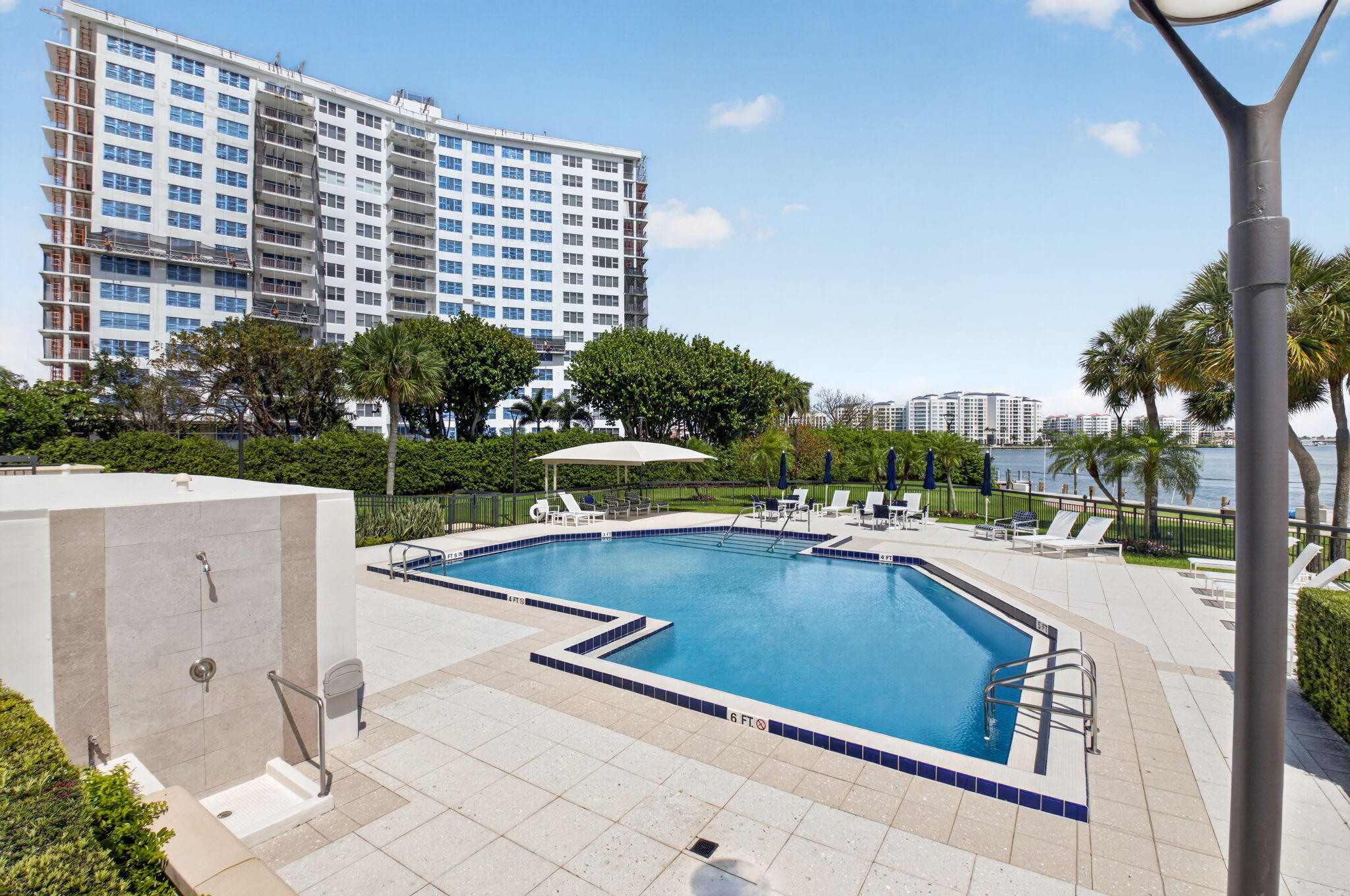 901 East Camino, Unit 4C Boca Raton, FL 33432 - Photo 5 of 71 5-web-or-mls-DSC_9107