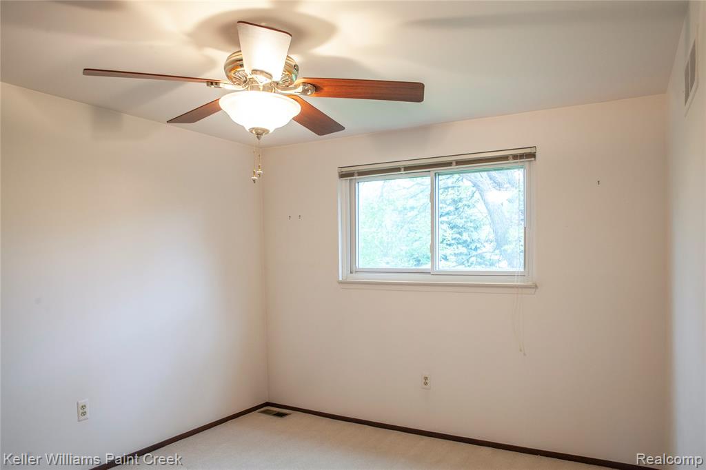 2680 Powderhorn Ridge Road Rochester, MI 48309 - Photo 34 of 44