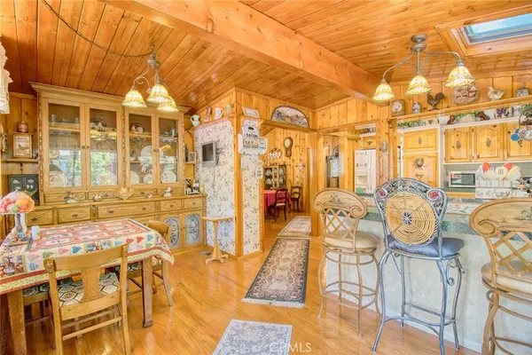 $549,000 | 1513 Twin Lakes Road, Wrightwood, CA 92397