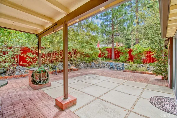 $549,000 | 1513 Twin Lakes Road, Wrightwood, CA 92397
