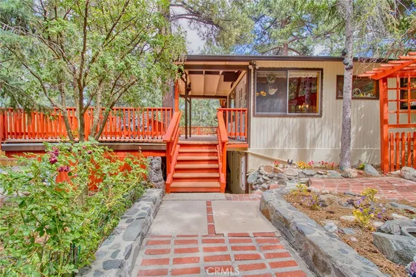 $549,000 | 1513 Twin Lakes Road, Wrightwood, CA 92397