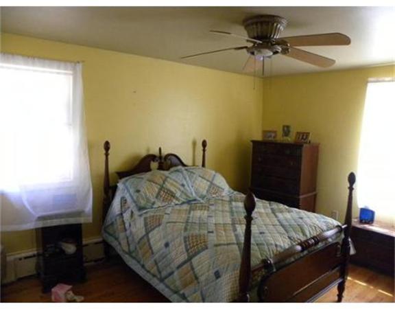 33 Charlton Road Dudley, MA 01571 - Photo 6 of 15