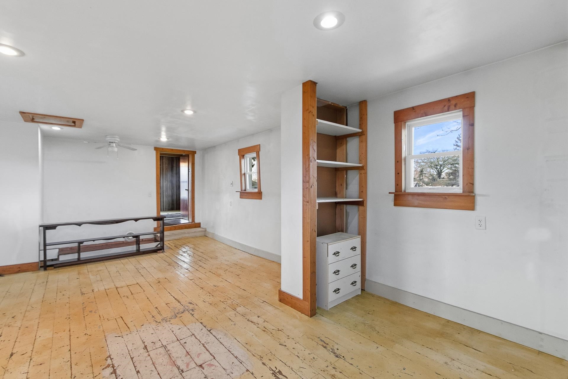 212 East Carroll Street Portage, WI 53901 - Photo 25 of 38